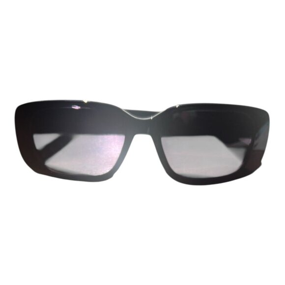 Quay Australia Sunglasses KARMA Black Frame Unisex Rectangle CAT 3 Lens NWT - Picture 2 of 9